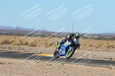 media/Jan-12-2025-CVMA (Sun) [[be1d2b16e3]]/Race 2-Supersport Middleweight/